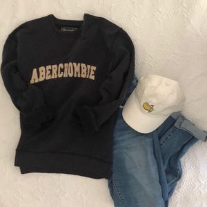 Vintage Abercrombie &Fitch crew neck sweatshirt